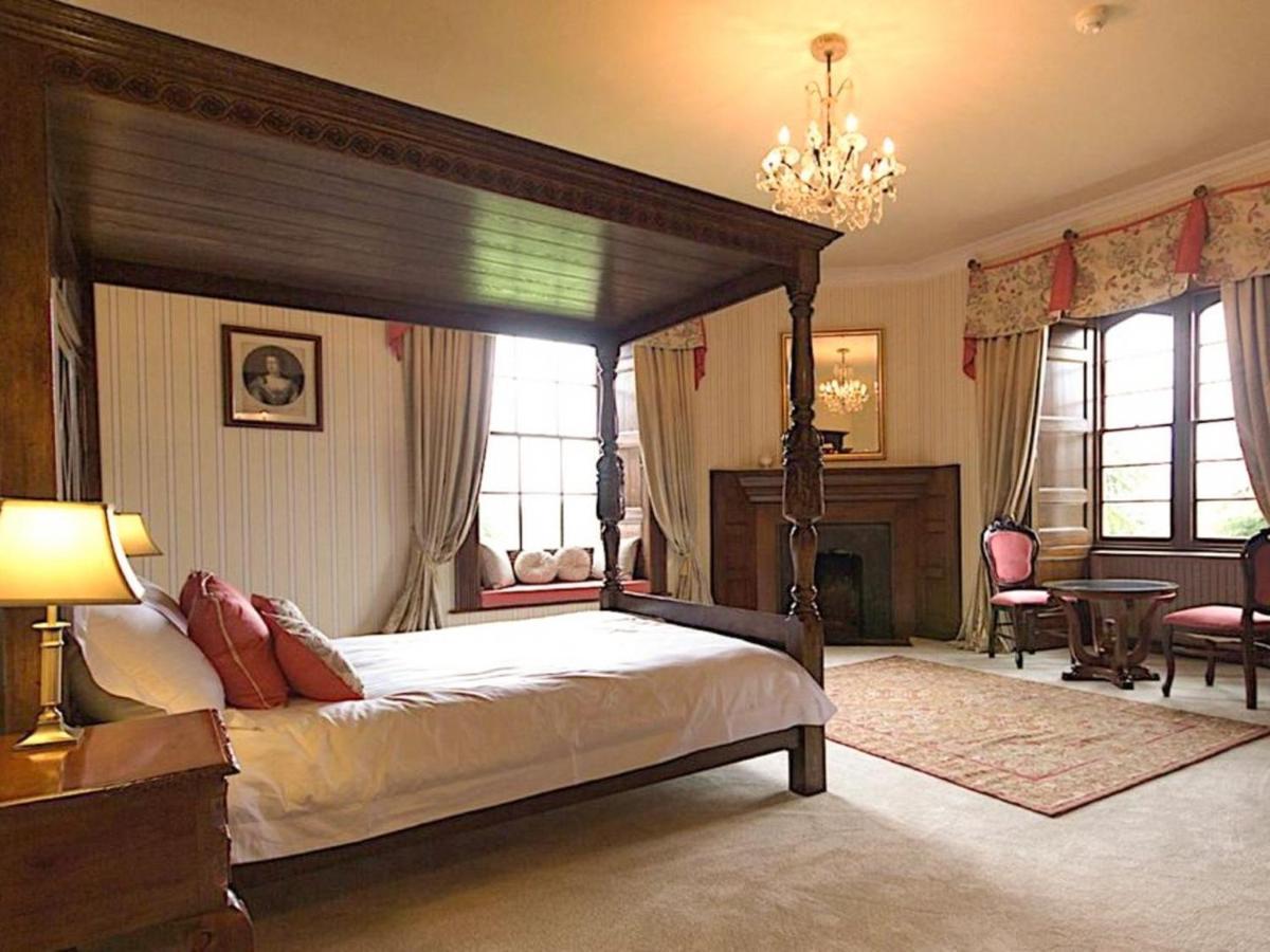 Hockwold Hall Villa Hockwold cum Wilton Екстериор снимка
